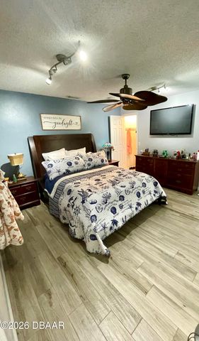 6025 Hickory Grove Lane, Port Orange, FL 32128