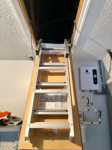 6025 Hickory Grove Lane, Port Orange, FL 32128