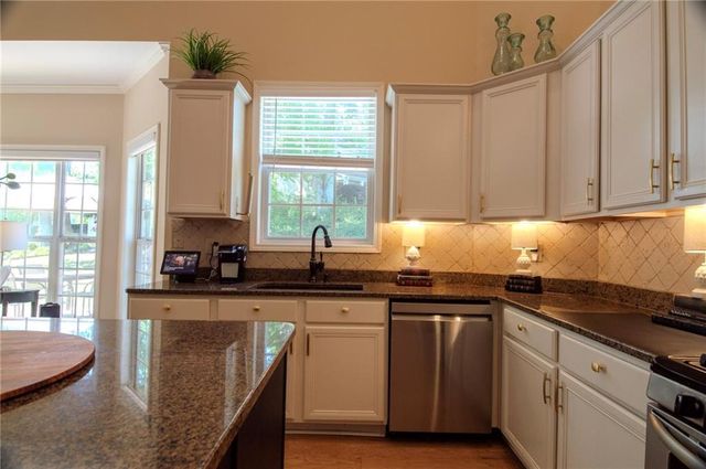 602 Garnet Court, Canton, GA 30114