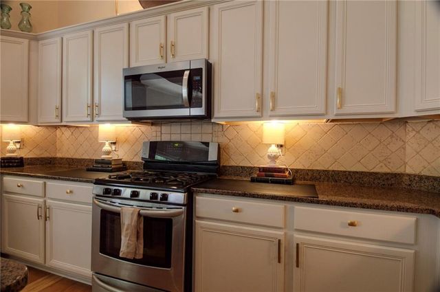 602 Garnet Court, Canton, GA 30114