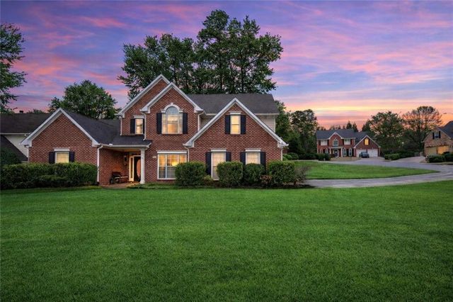 602 Garnet Court, Canton, GA 30114