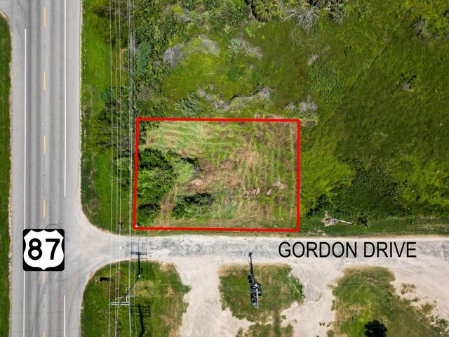 000 Gordon, Gilchrist, TX 77617
