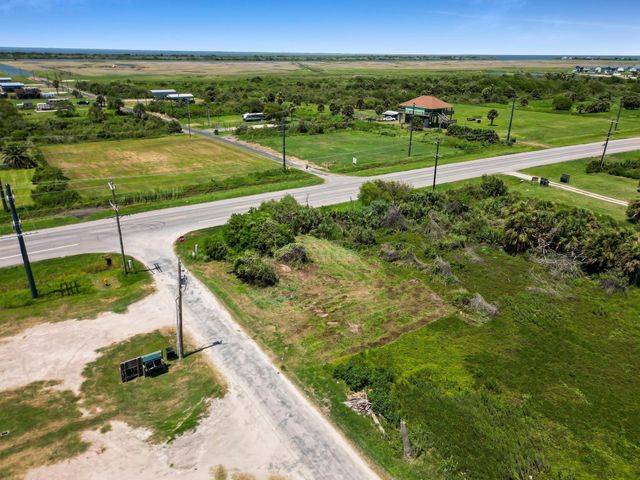 000 Gordon, Gilchrist, TX 77617