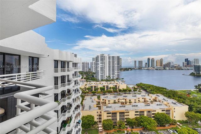 3300 NE 192nd St PH16, Aventura, FL 33180