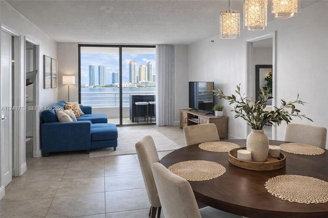 3300 NE 192nd St PH16, Aventura, FL 33180
