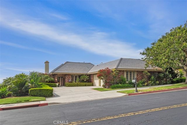 39 Harbor Ridge, Newport Beach, CA 92660