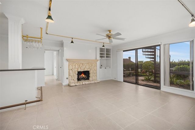 39 Harbor Ridge, Newport Beach, CA 92660