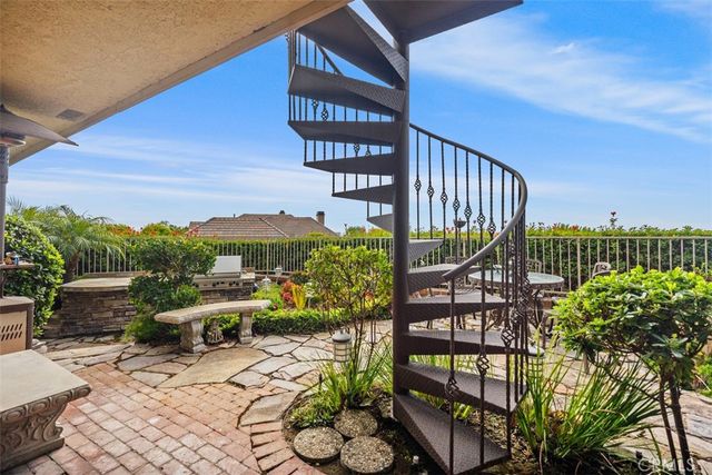 39 Harbor Ridge, Newport Beach, CA 92660