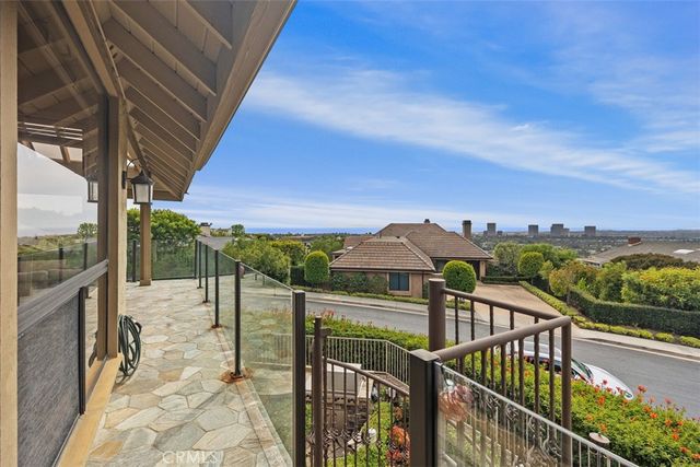 39 Harbor Ridge, Newport Beach, CA 92660