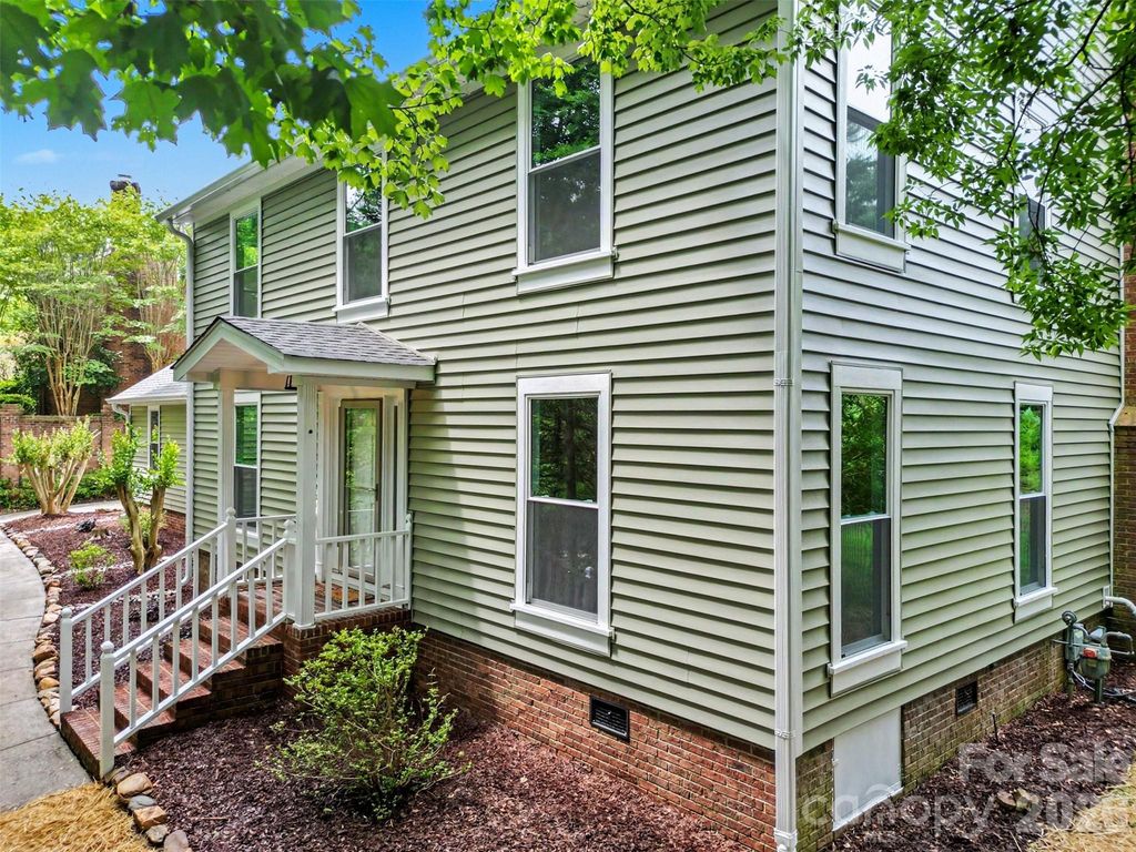 762 Courtney Street SE, Concord, NC 28025