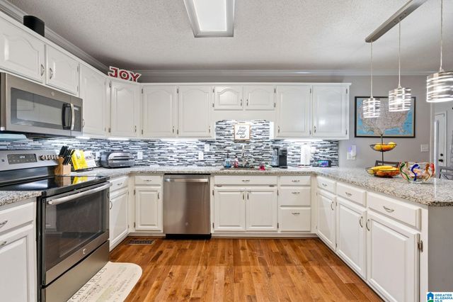 110 HERITAGE PLACE, Springville, AL 35146