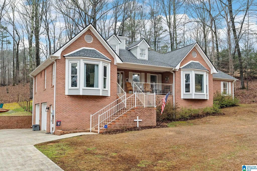 110 HERITAGE PLACE, Springville, AL 35146