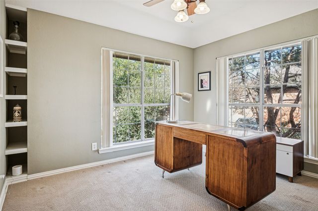 2718 Hidden Lake Drive, Grapevine, TX 76051