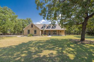 50 Rock House DR, Liberty Hill, TX 78642