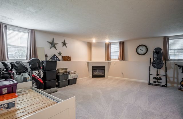 165 Hampton Place, Troy, OH 45373