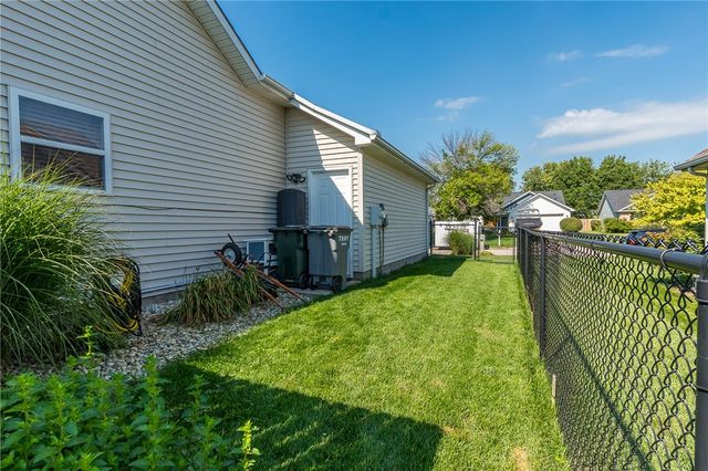 165 Hampton Place, Troy, OH 45373