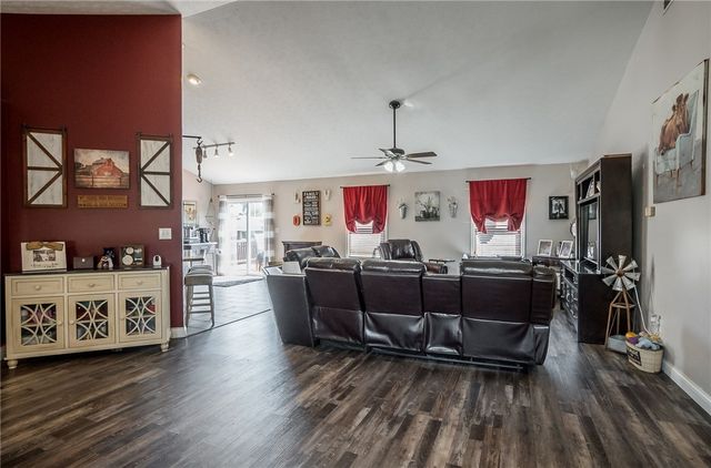 165 Hampton Place, Troy, OH 45373