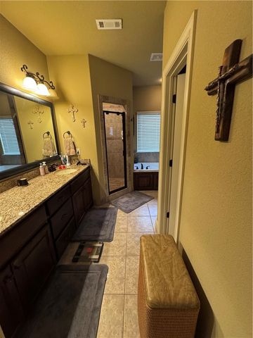 3601 NE Oaktrace Avenue, Bentonville, AR 72712