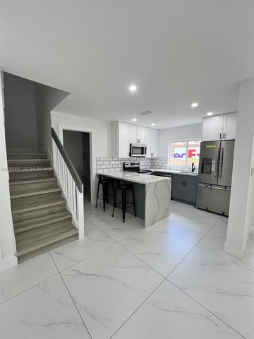 3632 SW 112th Ave 6-3, Miami, FL 33165