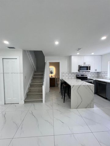 3632 SW 112th Ave 6-3, Miami, FL 33165