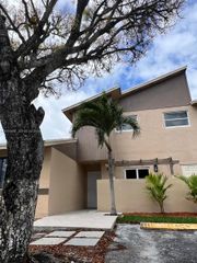 3632 SW 112th Ave 6-3, Miami, FL 33165