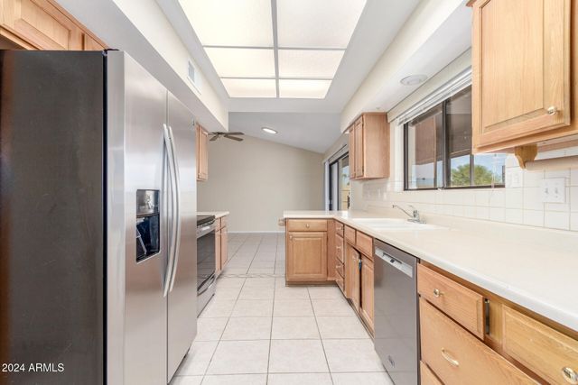 17619 N 133rd Drive, Sun City West, AZ 85375