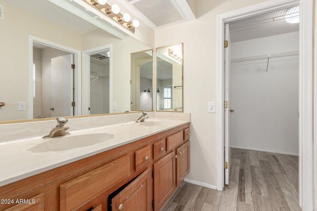 17619 N 133rd Drive, Sun City West, AZ 85375