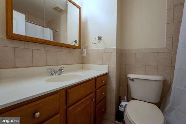 9712 WALLEY AVE, Philadelphia, PA 19115