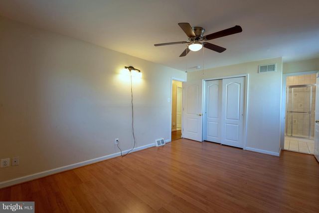 9712 WALLEY AVE, Philadelphia, PA 19115