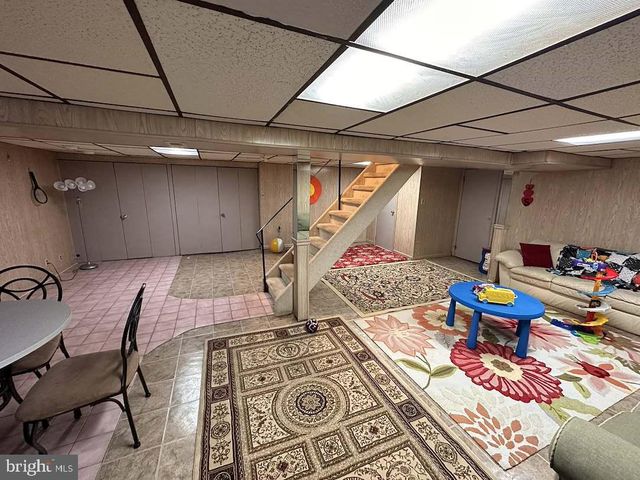 9712 WALLEY AVE, Philadelphia, PA 19115