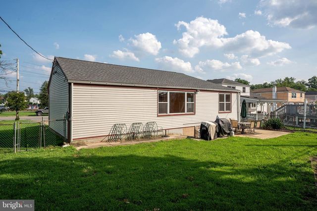 9712 WALLEY AVE, Philadelphia, PA 19115