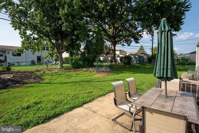 9712 WALLEY AVE, Philadelphia, PA 19115
