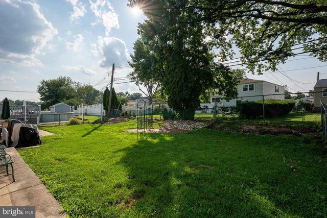 9712 WALLEY AVE, Philadelphia, PA 19115