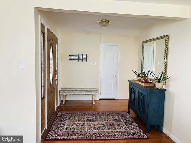 9712 WALLEY AVE, Philadelphia, PA 19115