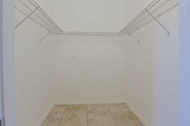 634 NE 193RD Terrace, Miami, FL 33179