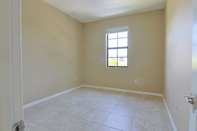 634 NE 193RD Terrace, Miami, FL 33179