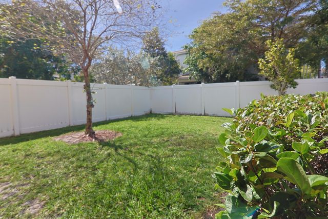 634 NE 193RD Terrace, Miami, FL 33179