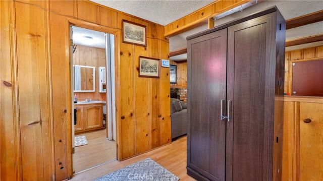 23683 Manzanita, Crestline, CA 92325