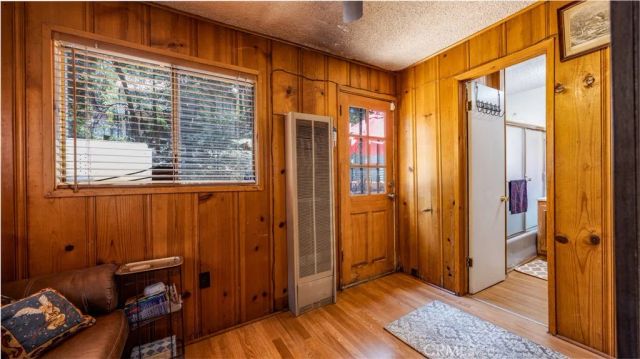 23683 Manzanita, Crestline, CA 92325