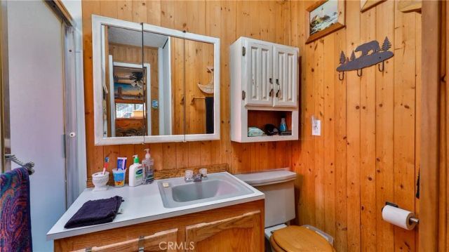 23683 Manzanita, Crestline, CA 92325