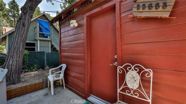 23683 Manzanita, Crestline, CA 92325