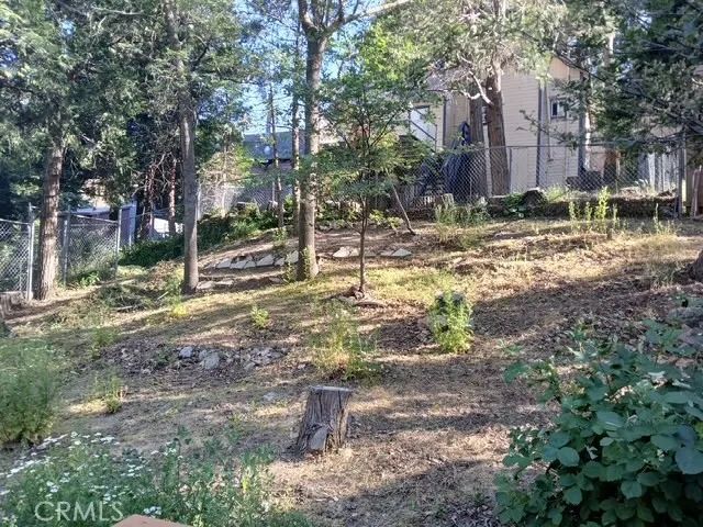 23683 Manzanita, Crestline, CA 92325