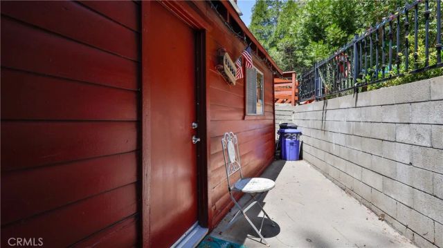 23683 Manzanita, Crestline, CA 92325