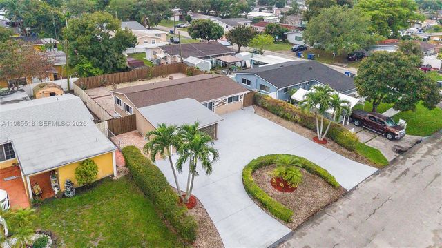 6450 Mckinley St, Hollywood, FL 33024