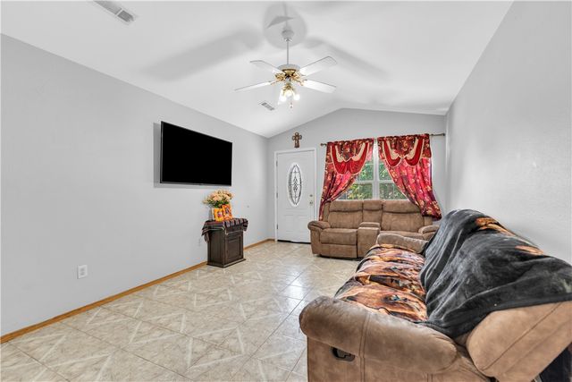 2782 Chancery Place, Springdale, AR 72764