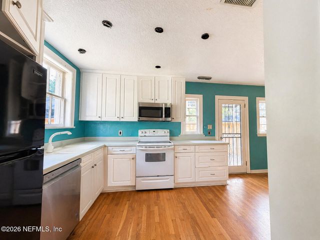 1122 MARCO Place, Jacksonville, FL 32207