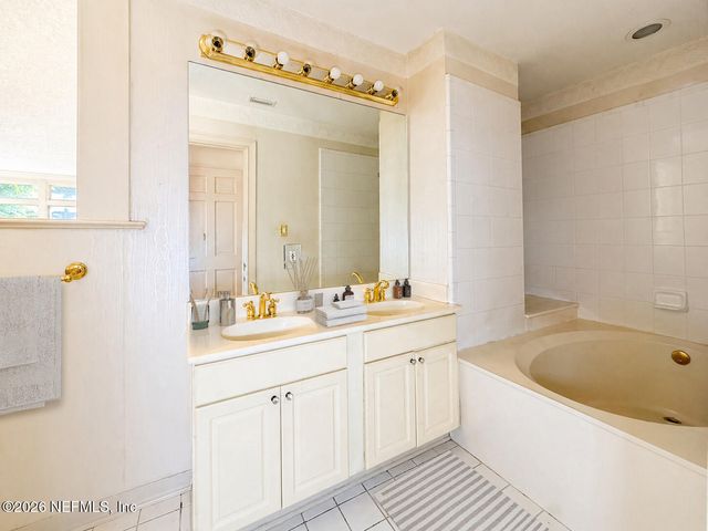 1122 MARCO Place, Jacksonville, FL 32207