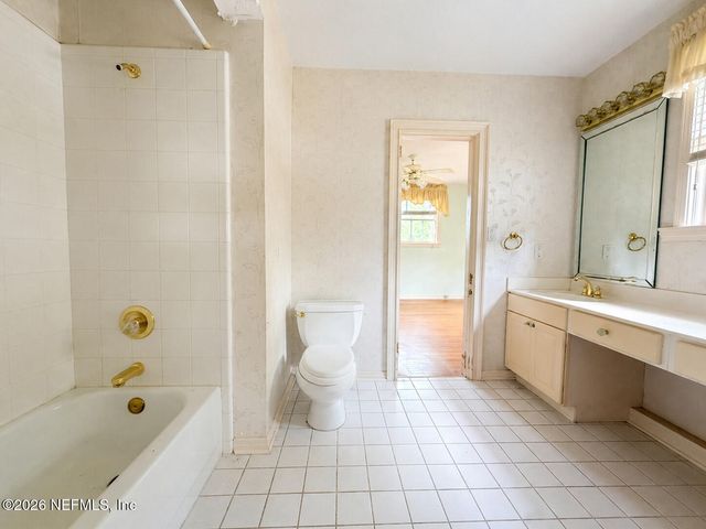 1122 MARCO Place, Jacksonville, FL 32207