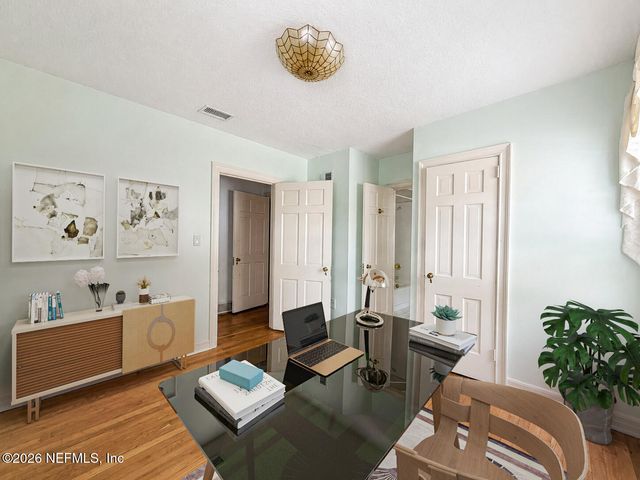 1122 MARCO Place, Jacksonville, FL 32207