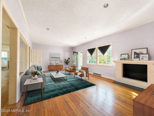 1122 MARCO Place, Jacksonville, FL 32207